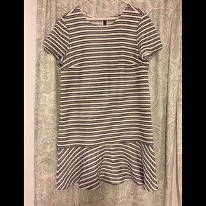 NWOT Loft women’s short sleeve dress